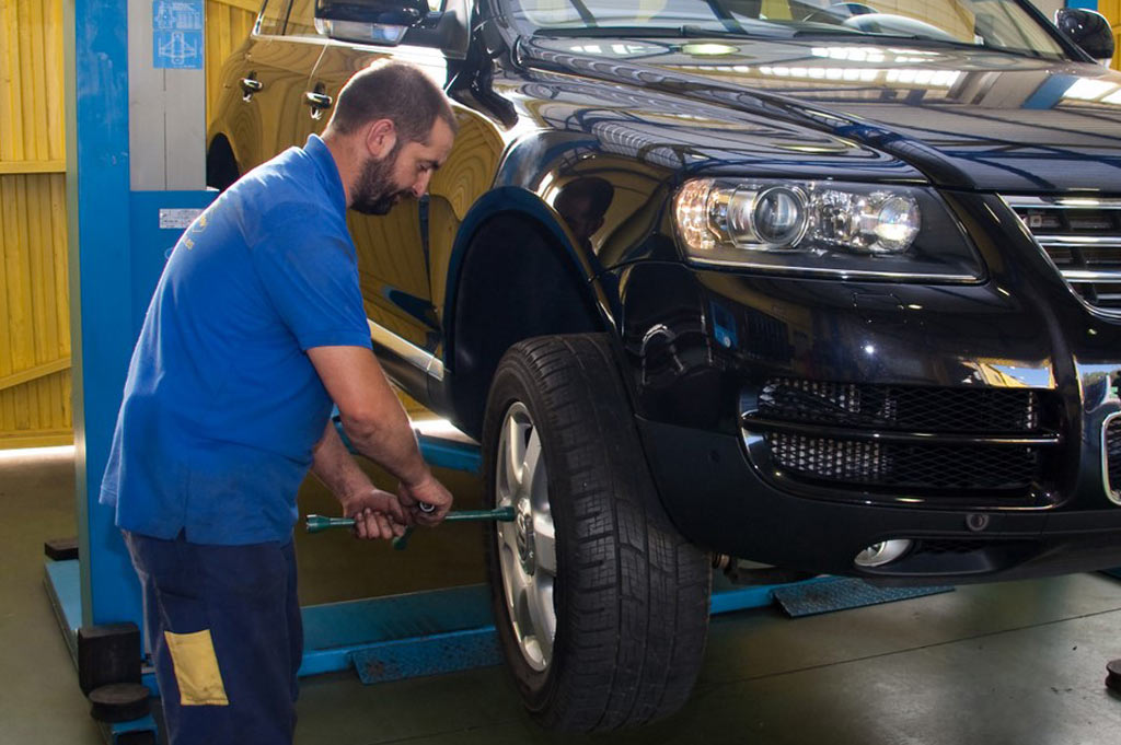 Neumáticos A. Moreno: cambia tus neumáticos en Villalba con el servicio líder en sustitución, paralelo y equilibrado de ruedas